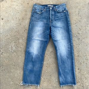 Levi’s high waisted blue jeans size 29/8